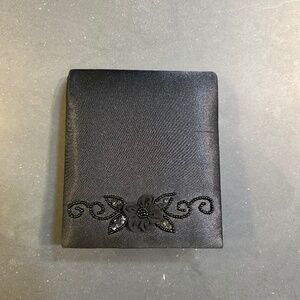 Jessica McClintock black purse